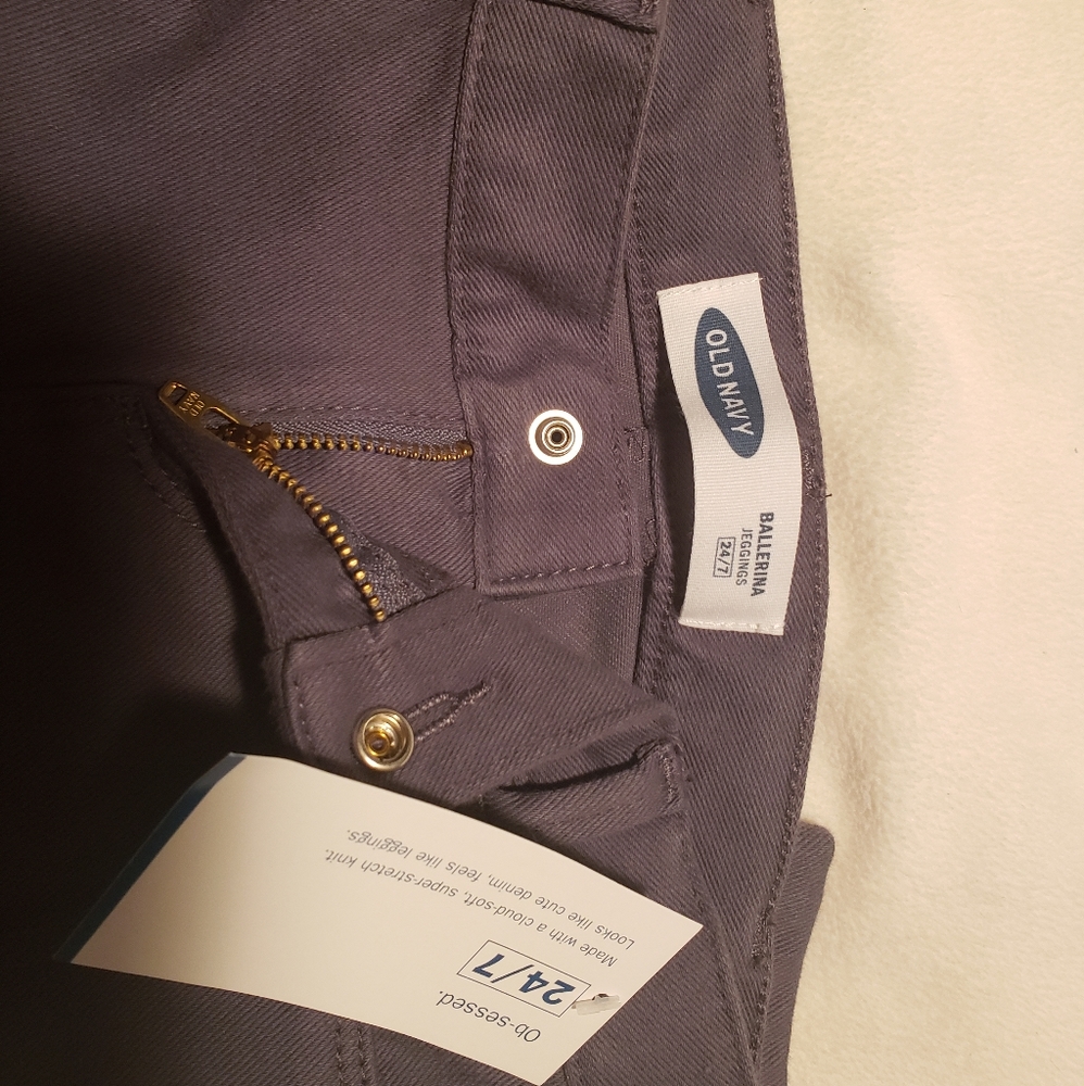 Old navy girl's 5t jeggings- cargo style